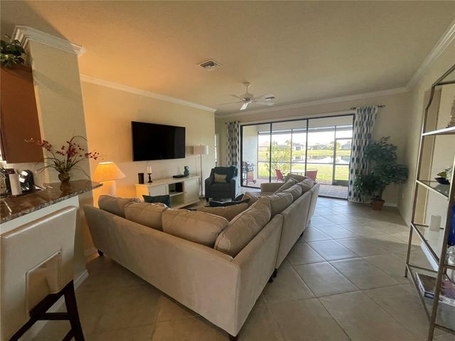 307 WHISPERING PALMS LANE, Bradenton, FL 34212