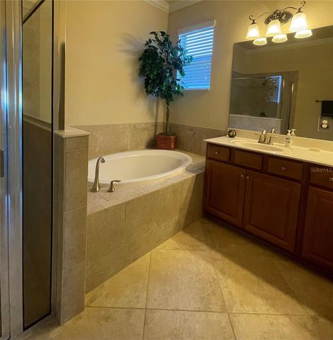 307 WHISPERING PALMS LANE, Bradenton, FL 34212