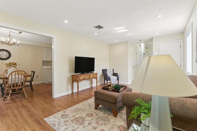 218 Millwright Drive # 218, Nashua, NH 03063