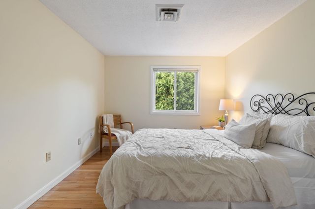 218 Millwright Drive # 218, Nashua, NH 03063