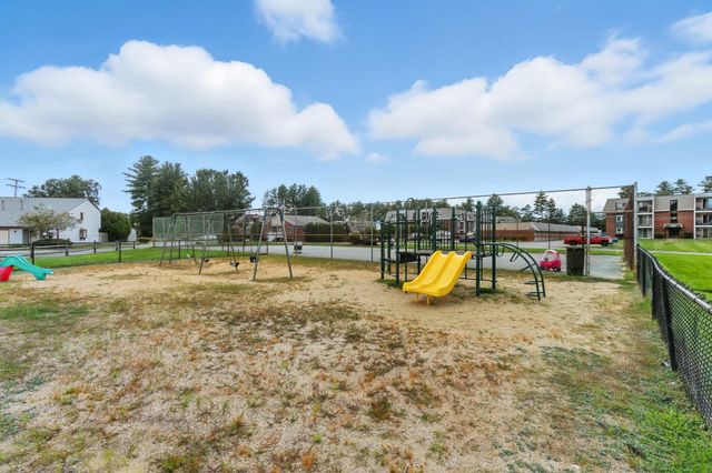 218 Millwright Drive # 218, Nashua, NH 03063