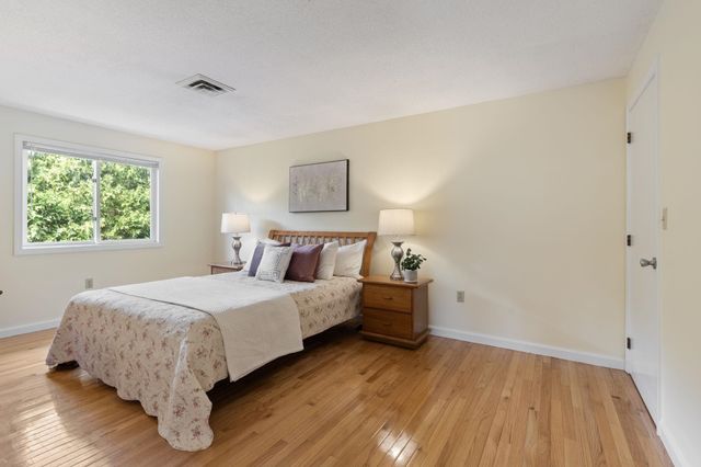 218 Millwright Drive # 218, Nashua, NH 03063