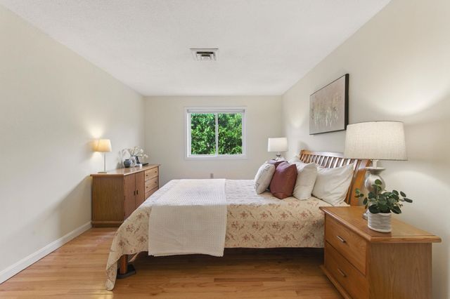 218 Millwright Drive # 218, Nashua, NH 03063