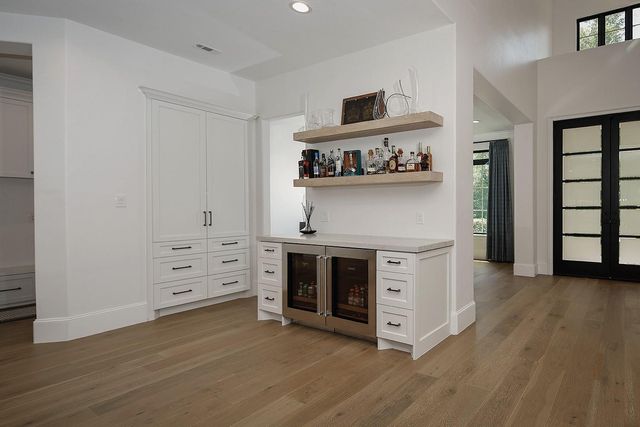 11 Karsten Creek Court, The Woodlands, TX 77389