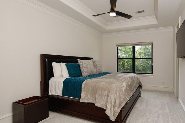 11 Karsten Creek Court, The Woodlands, TX 77389