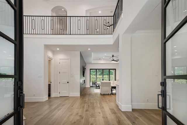 11 Karsten Creek Court, The Woodlands, TX 77389