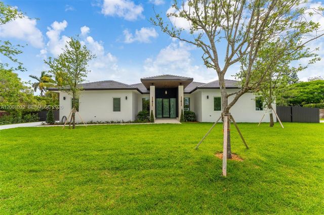 7980 SW 184th Ter, Cutler Bay, FL 33157