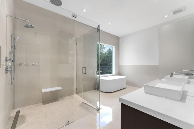 7980 SW 184th Ter, Cutler Bay, FL 33157