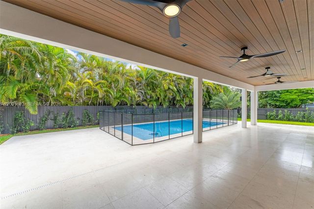 7980 SW 184th Ter, Cutler Bay, FL 33157