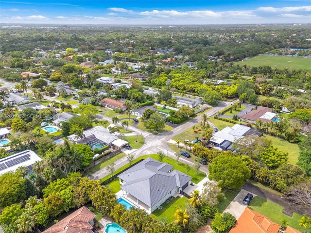 7980 SW 184th Ter, Cutler Bay, FL 33157