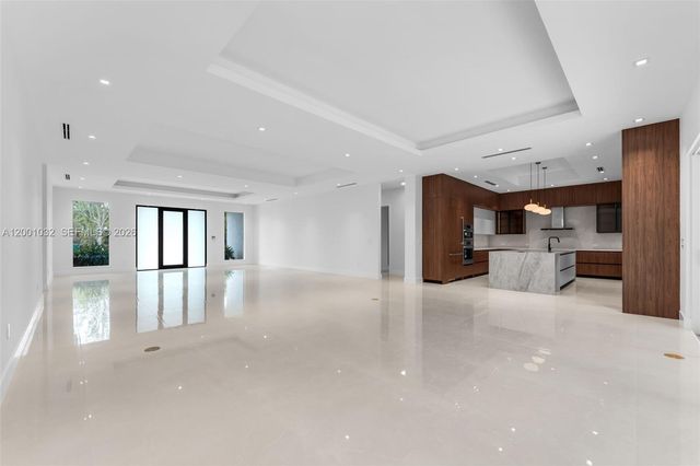 7980 SW 184th Ter, Cutler Bay, FL 33157