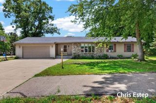 15288 Pruin Street, Spring Lake, MI 49456
