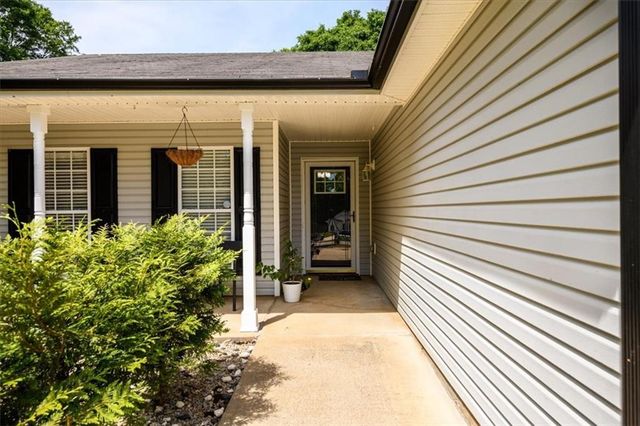 110 Morrow Court, Bethlehem, GA 30620