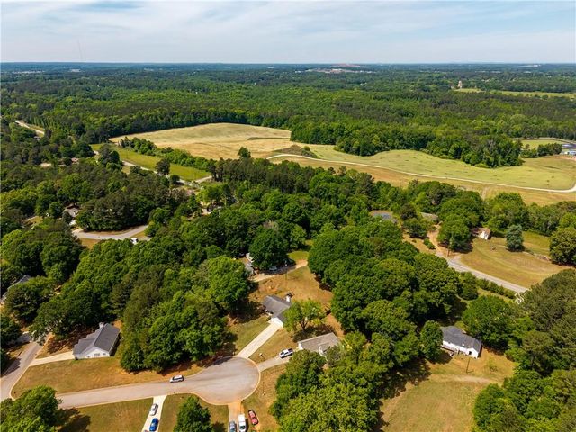 110 Morrow Court, Bethlehem, GA 30620