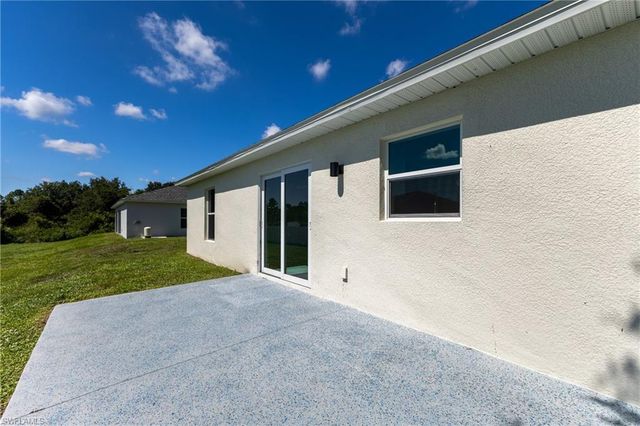 1964 Leghorn ST, Lehigh Acres, FL 33972