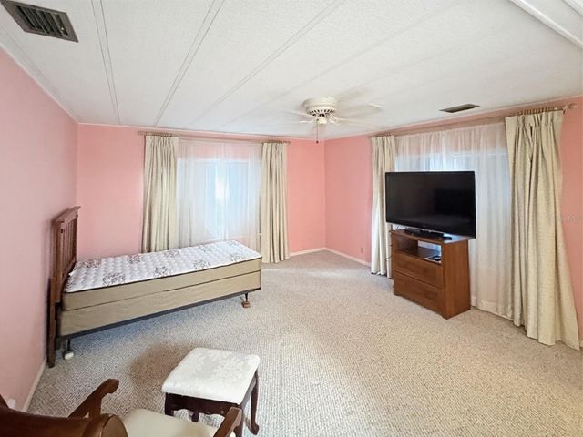 21 N BOBWHITE ROAD, Wildwood, FL 34785