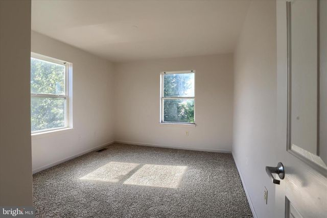 1631 DERRY ST, Harrisburg, PA 17104