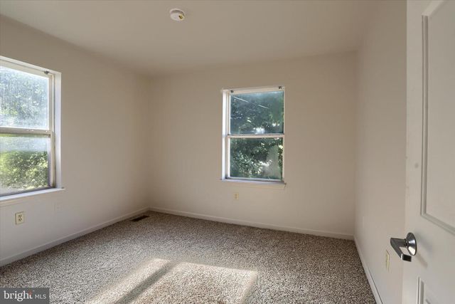 1631 DERRY ST, Harrisburg, PA 17104
