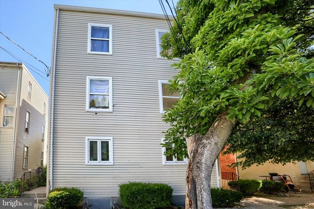 1631 DERRY ST, Harrisburg, PA 17104