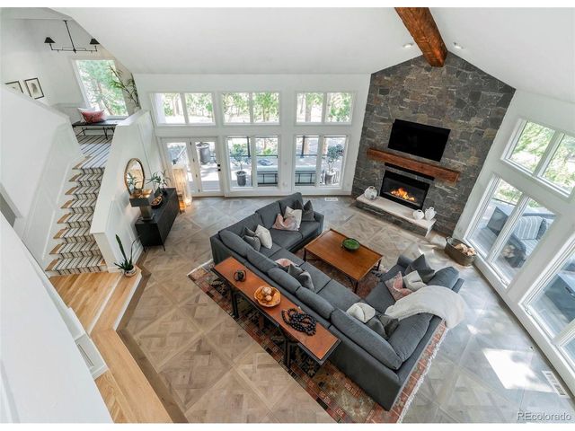22184 Forest Hills Dr, Golden, CO 80401