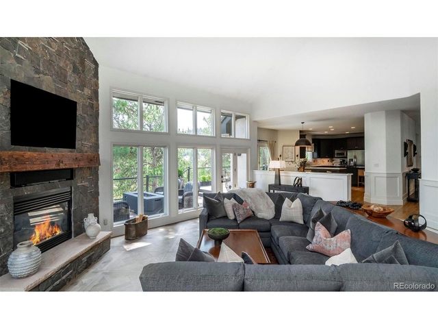 22184 Forest Hills Dr, Golden, CO 80401