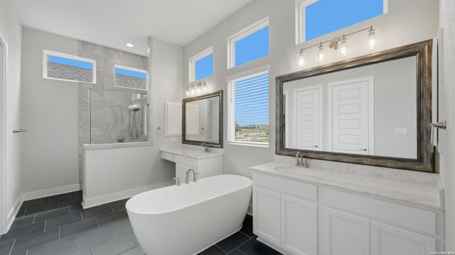 3314 Jons Way, Marion, TX 78124
