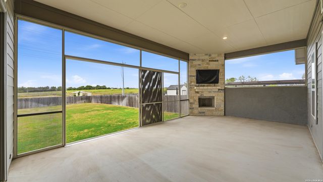 3314 Jons Way, Marion, TX 78124