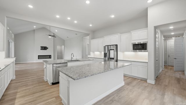 3314 Jons Way, Marion, TX 78124