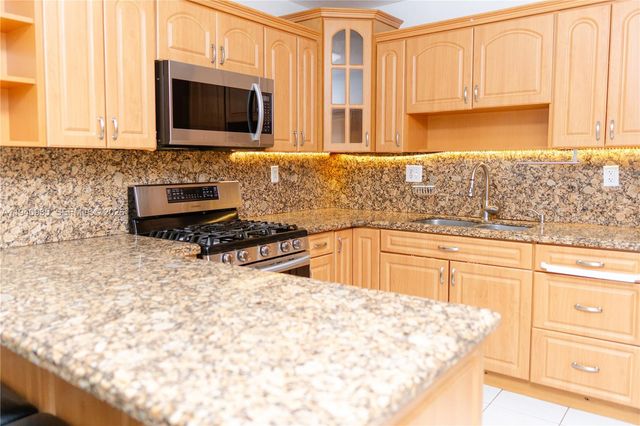 16944 SW 144th Ct, Miami, FL 33177