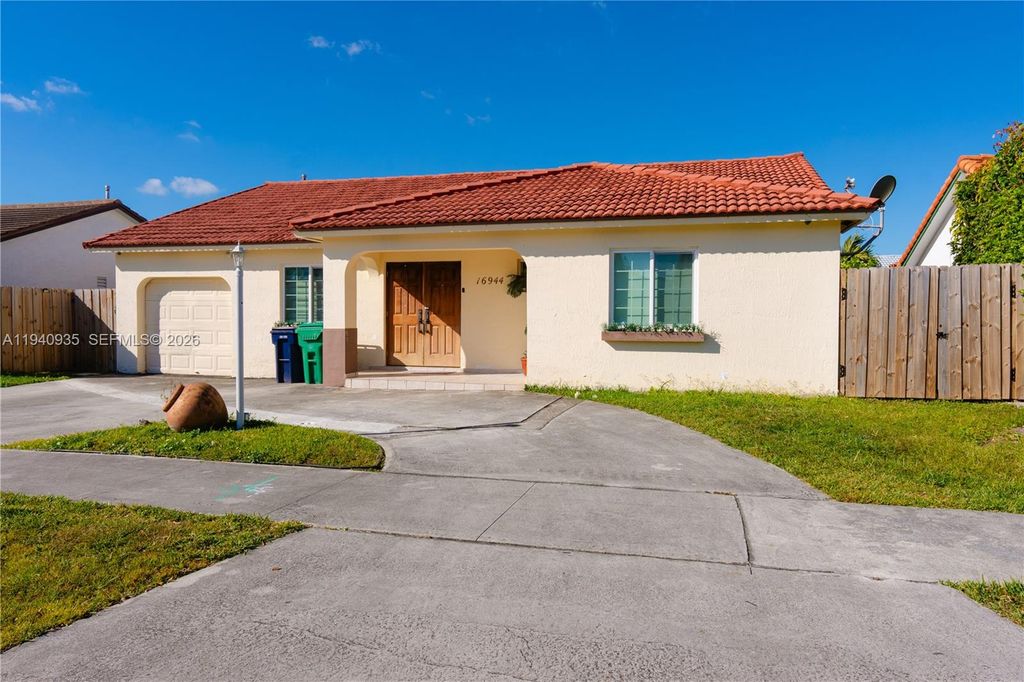 16944 SW 144th Ct, Miami, FL 33177