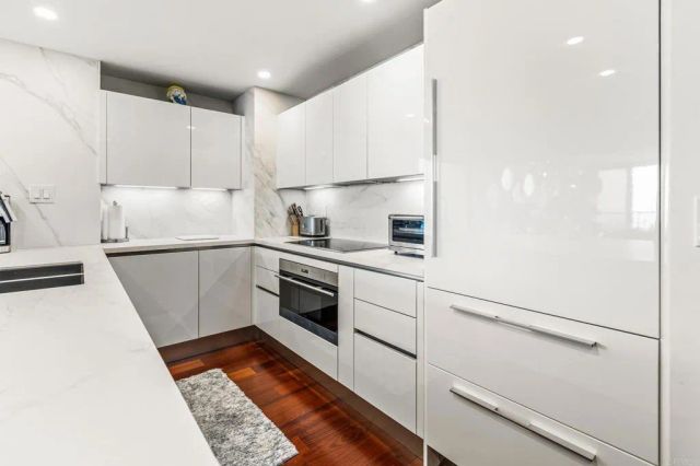 2500 Torrey Pines Road 805, La Jolla, CA 92037