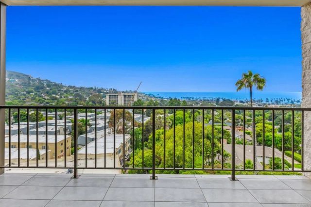 2500 Torrey Pines Road 805, La Jolla, CA 92037