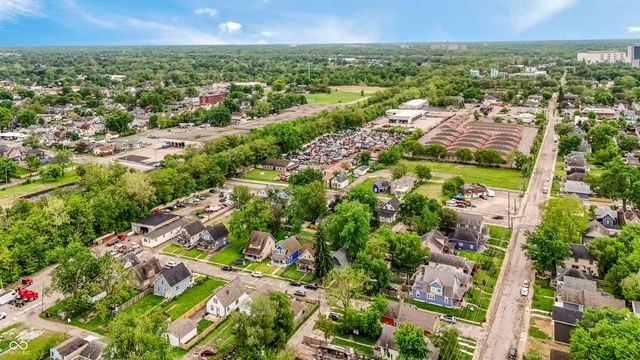 3315 E Vermont Street, Indianapolis, IN 46201