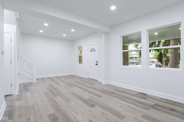 3315 E Vermont Street, Indianapolis, IN 46201