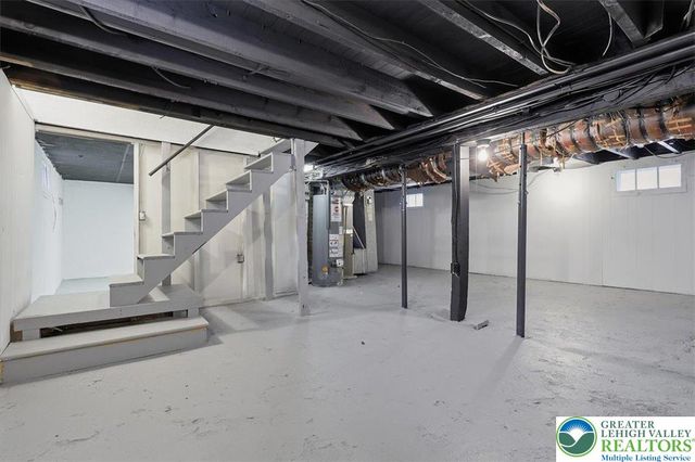 1437 Courtright Avenue, Hellertown Boro, PA 18055