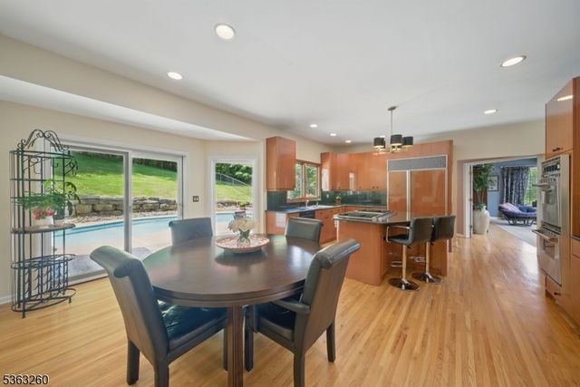 18 ROSEWOOD LANE, Denville Twp., NJ 07834