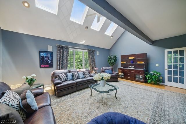 18 ROSEWOOD LANE, Denville Twp., NJ 07834