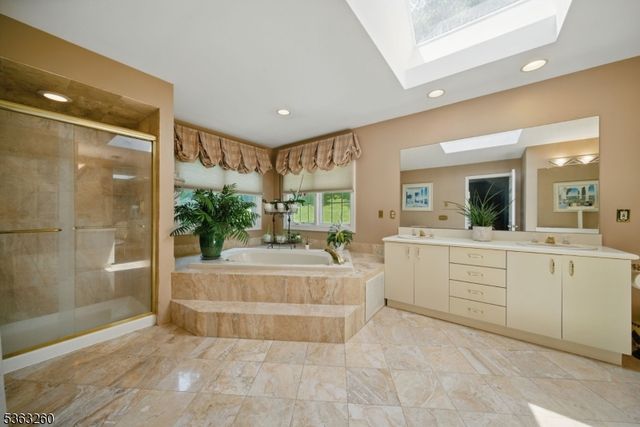 18 ROSEWOOD LANE, Denville Twp., NJ 07834