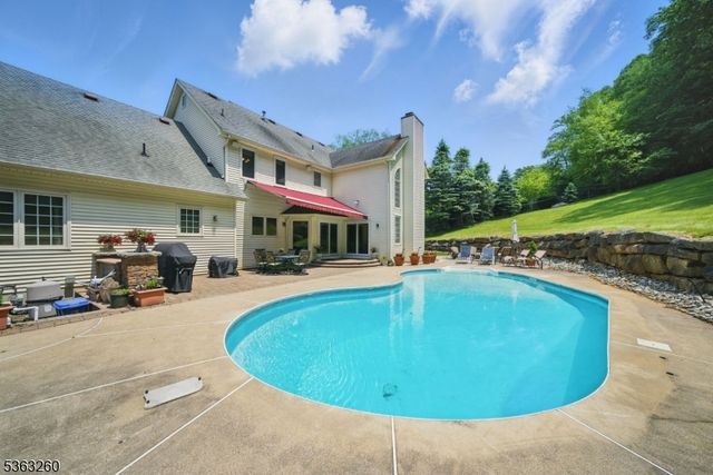 18 ROSEWOOD LANE, Denville Twp., NJ 07834