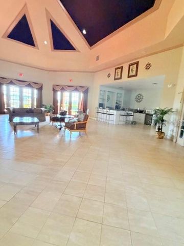 9108 LAKE CHASE ISLAND WAY 9108, Tampa, FL 33626