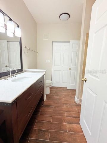 9108 LAKE CHASE ISLAND WAY 9108, Tampa, FL 33626