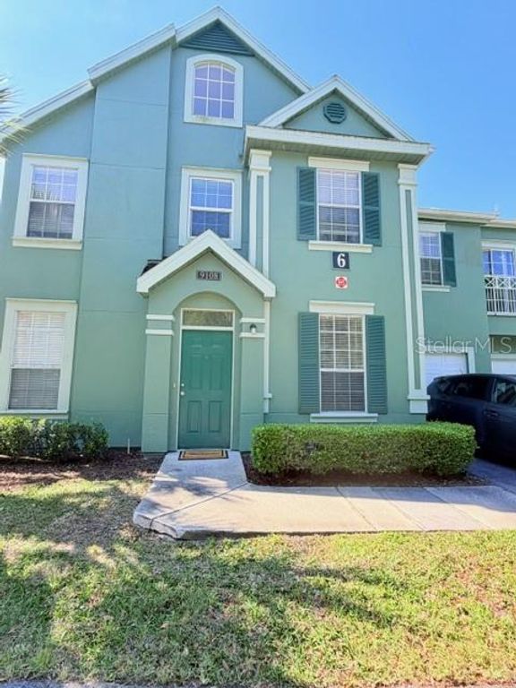 9108 LAKE CHASE ISLAND WAY 9108, Tampa, FL 33626