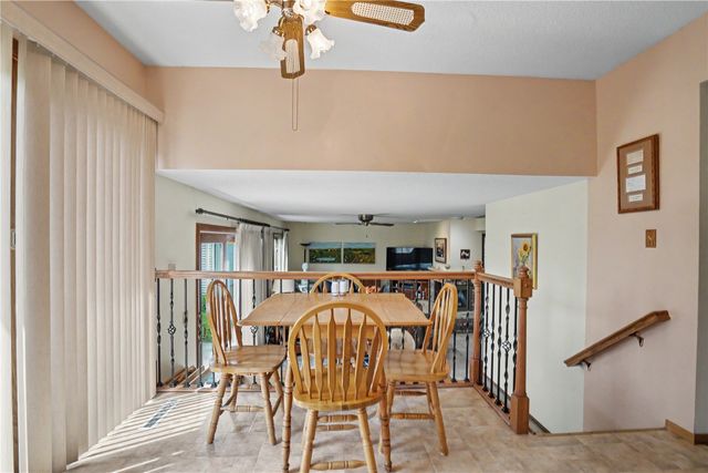 1129 25th St, Cedar Rapids, IA 52403