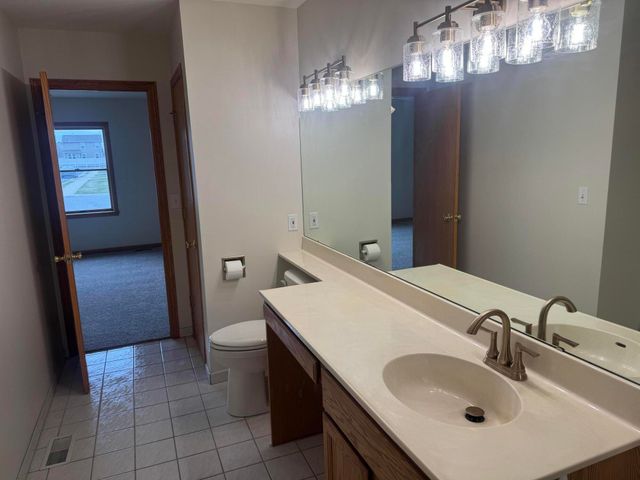 711 Meadow Brook Drive, Lowell, IN 46356