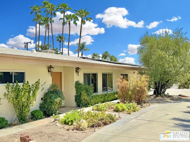 634 E Palo Verde Avenue, Palm Springs, CA 92264