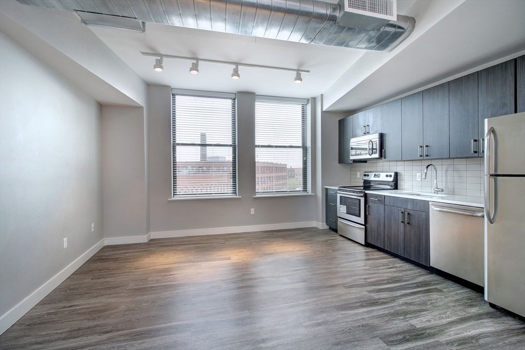 23 Central Ave 204, Lynn, MA 01901