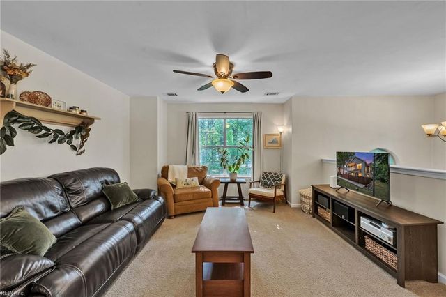 1157 Old Virginia Beach Rd Apt E, Virginia Beach, VA 23451