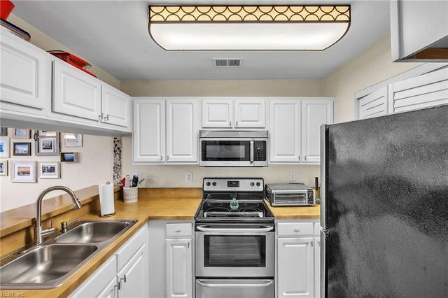1157 Old Virginia Beach Rd Apt E, Virginia Beach, VA 23451