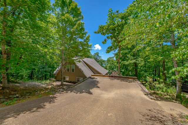 5 Bay Shore Drive, Greers Ferry, AR 72067