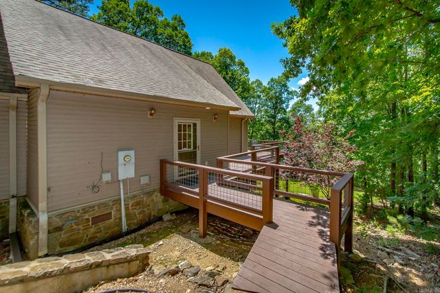 5 Bay Shore Drive, Greers Ferry, AR 72067